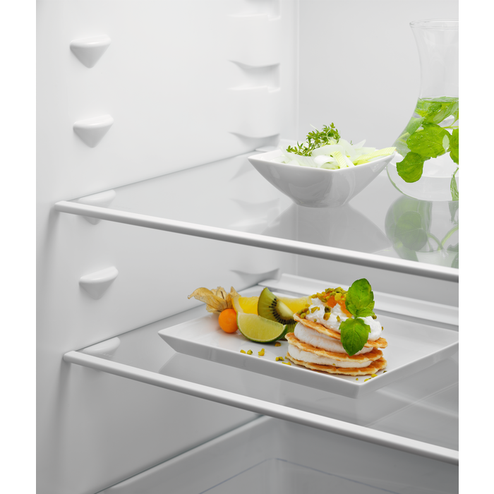 Electrolux - Inbouw koel-vriescombinatie - ENG7TE75S