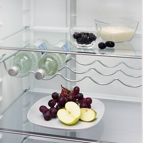 Wijnflesplateau in de Electrolux-koel-vriescombinatie